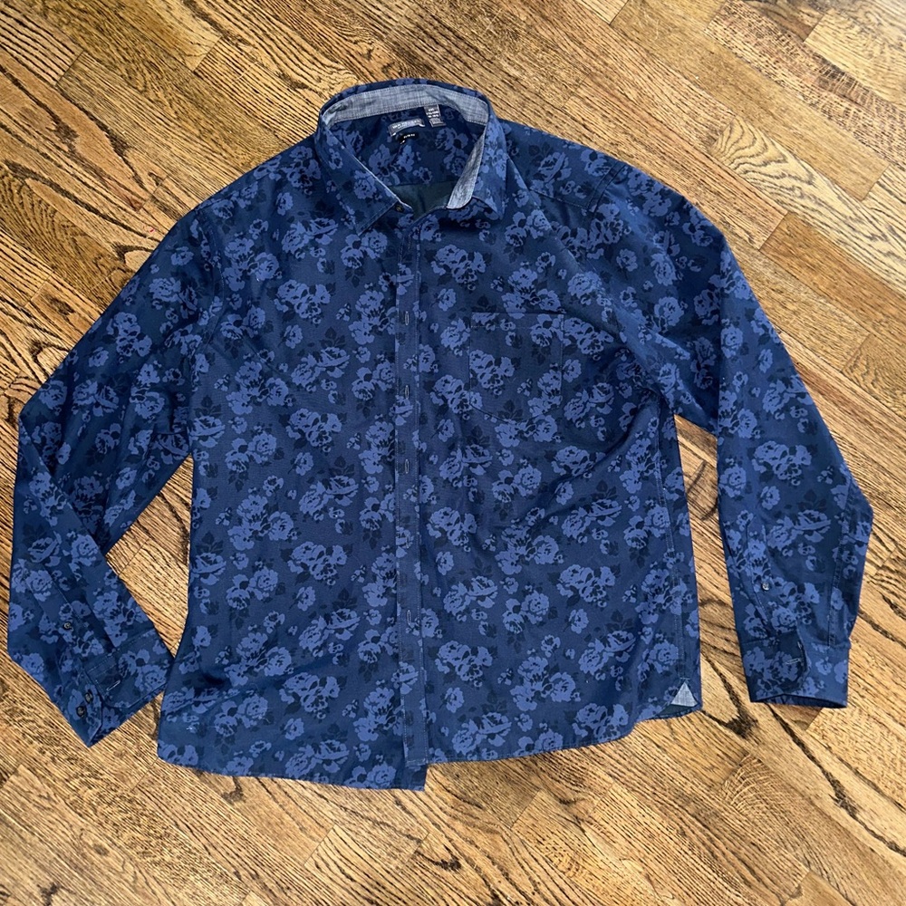 Van Heusen Men’s Shirt